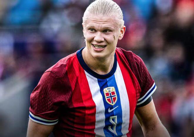 CTCC电动赛车杯甬城激战打响 郑越勇夺冠军刘洋第二张大胜第三（CTCC电动赛车杯甬城开战 郑越加冕冠军 刘洋亚军张大胜季军）