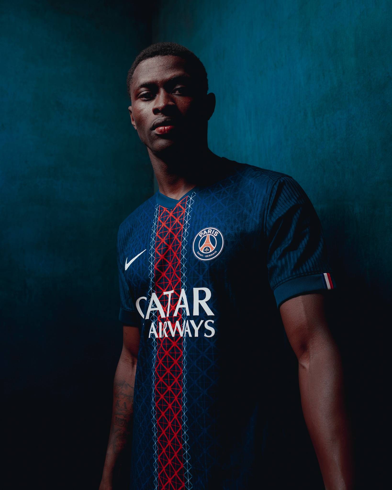 曼联名宿警告阿森纳：他们赢不了强强对话 这样冠军根本没戏（曼联名宿告诫阿森纳：强强对话拿不下，冠军希望渺茫）