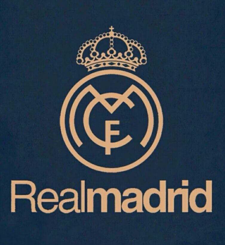 埃芬博格：拜仁前场三人能给卡尔空间，把他与梅西相比没好处（埃芬博格：拜仁锋线三人能为卡尔创造空间，将他与梅西相较无益）