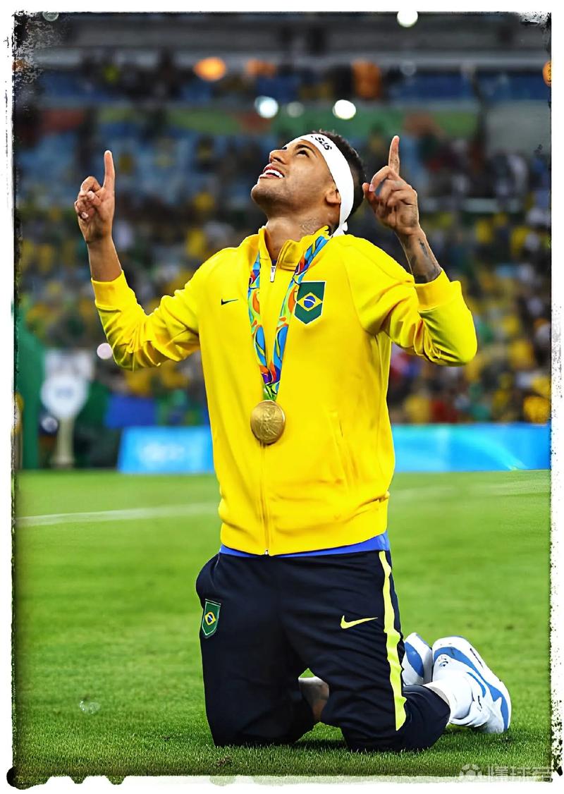 斯皮纳塞：圣西罗首秀是所有孩子的梦想；我的特点更像图拉姆（斯皮纳塞称圣西罗处子秀圆童年梦，自评球风更像图拉姆）