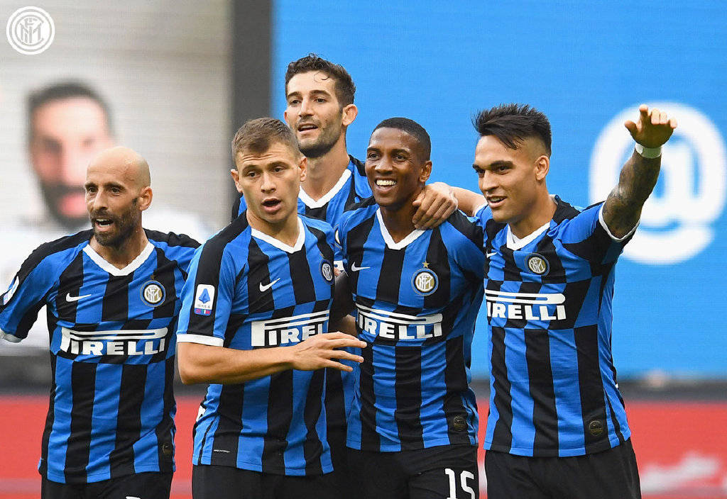 他太冷静，太致命（他越冷静，越致命）