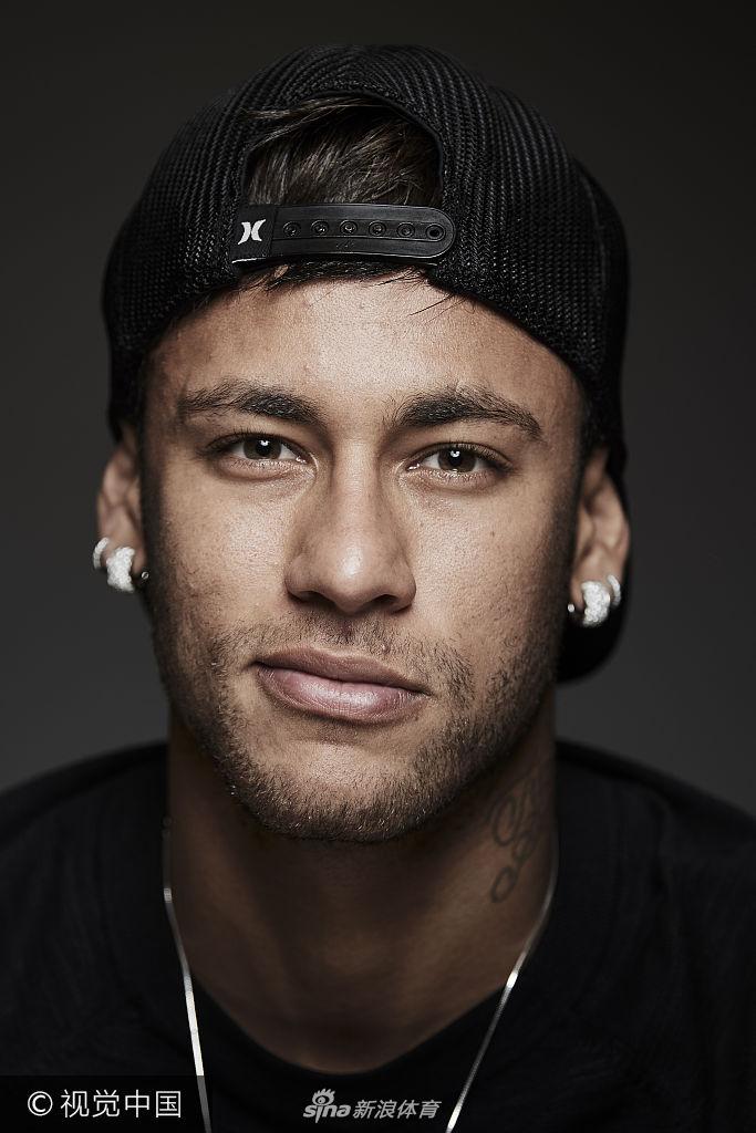 官方：皇家社会与B队射手王卡雷拉续约，近期已续约八人（官宣：皇家社会与B队头号射手卡雷拉续约，近期续约人数已达八人）