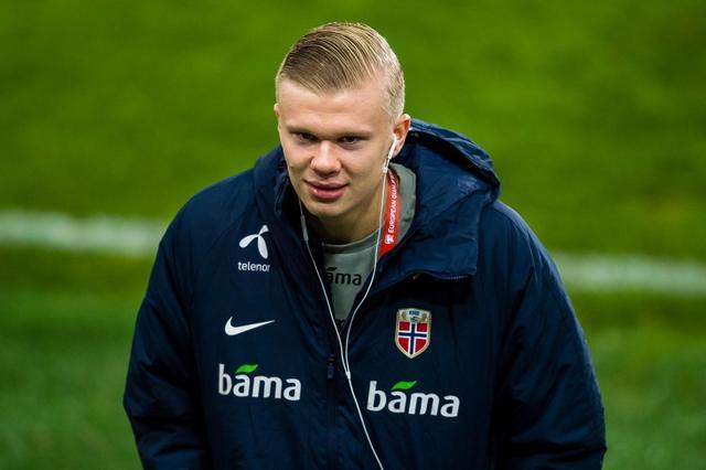 纹身师：不觉得斯帕莱蒂执教尤文是背叛那不勒斯，这只是工作（纹身师：斯帕莱蒂执教尤文非叛那不勒斯，只是职业选择）