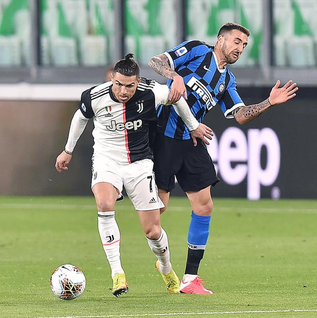 塔图姆单场50分创个人新高（塔图姆轰下50分刷新职业生涯新高）